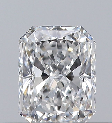 0.3 carat E-IF Natūralus Radiant Deimantas (1)