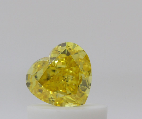 0.52 carat Fancy Vivid Yellow-VS2 Natūralus Heart Deimantas (1)