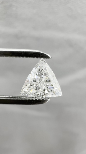 0.51 carat G-SI1 Natūralus Triangular Deimantas (1)
