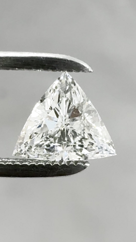 0.61 carat G-SI1 Natūralus Triangular Deimantas (1)