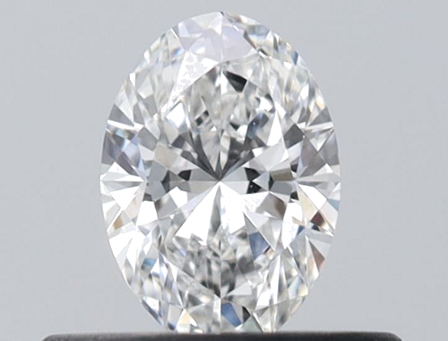 0.31 carat E-VVS1 Natūralus Oval Deimantas (1)