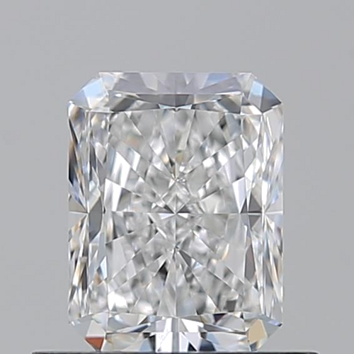 0.7 carat E-VS1 Natūralus Radiant Deimantas (1)