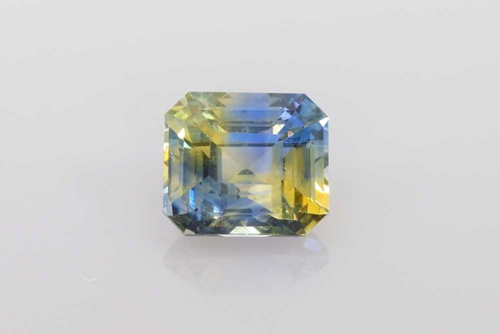 2.26 carat BI_COLOR Safyras (1)