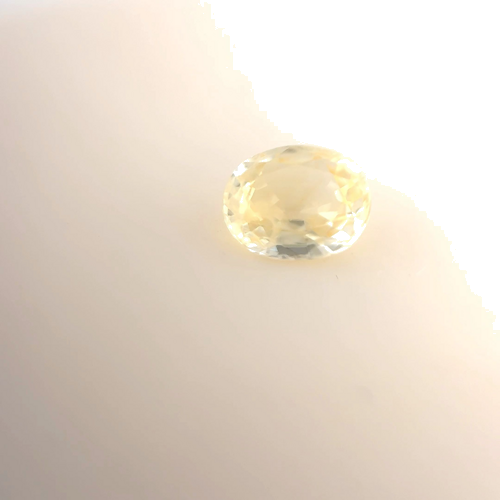 0.59 carat YELLOW Oval Safyras (1)