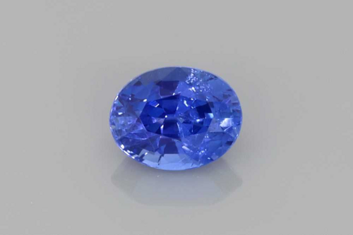 0.61 carat BLUE Oval Safyras (1)