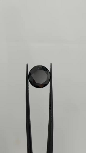 7.12 carat Fancy Black-VVS2 Excellent cut Natūralus Round Deimantas (1)
