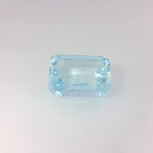 3.35 carat BLUE Octagonal Aquamarine (1)