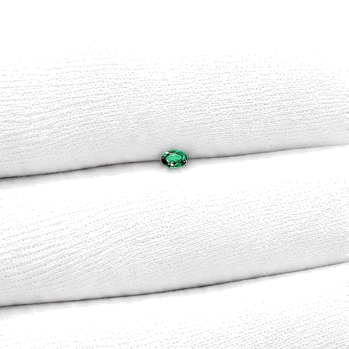 0.11 carat GREEN Oval Alexandrite (1)