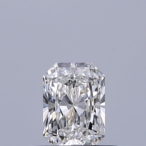 0.31 carat E-IF Natūralus Radiant Deimantas (1)