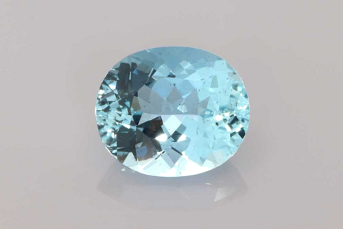 5.18 carat BLUE Oval Aquamarine (1)
