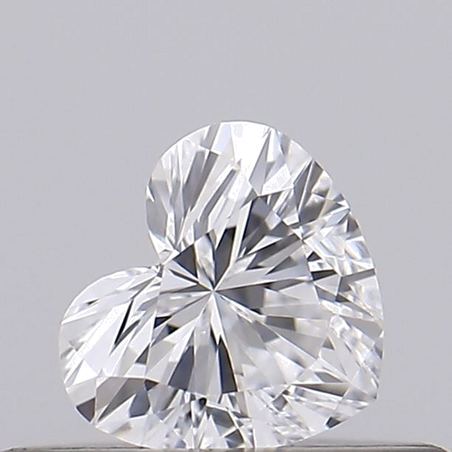 0.21 carat D-VVS2 Natūralus Heart Deimantas (1)