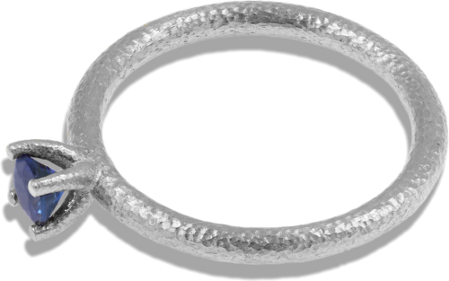 Gold Ring with Sapphire (5)