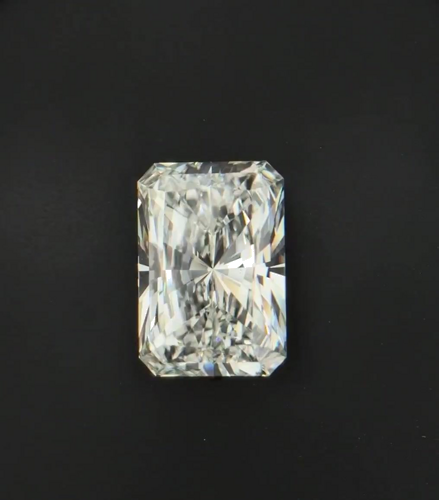 4.82 carat G-VS2 Natūralus Radiant Deimantas (1)