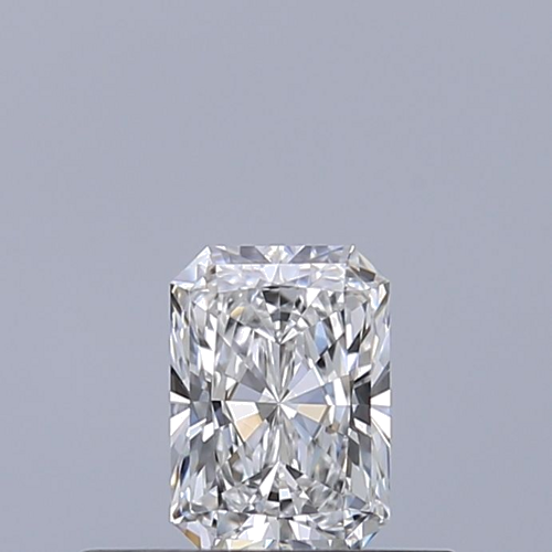 0.3 carat E-VVS1 Natūralus Radiant Deimantas (1)