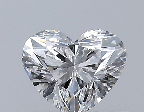 0.38 carat E-VS2 Natūralus Heart Deimantas (1)