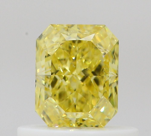 0.54 carat Fancy Intense Yellow-VS2 Natūralus Radiant Deimantas (1)