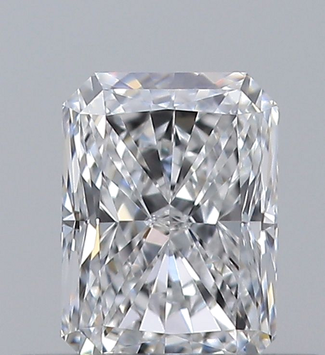 0.33 carat E-VVS1 Natūralus Radiant Deimantas (1)