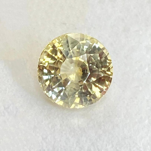 6.04 carat YELLOW Round Safyras (1)