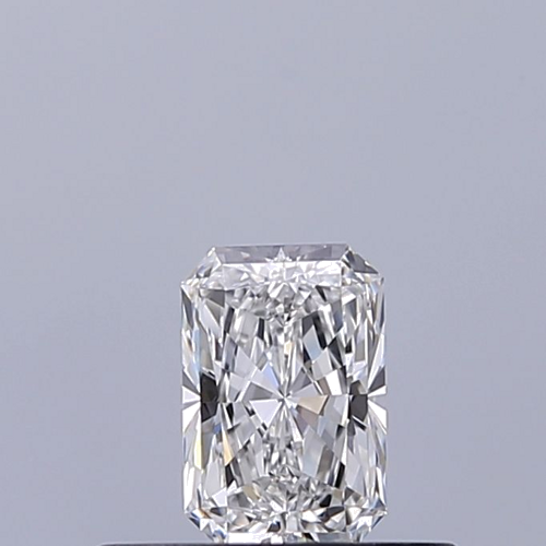 0.3 carat E-IF Natūralus Radiant Deimantas (1)