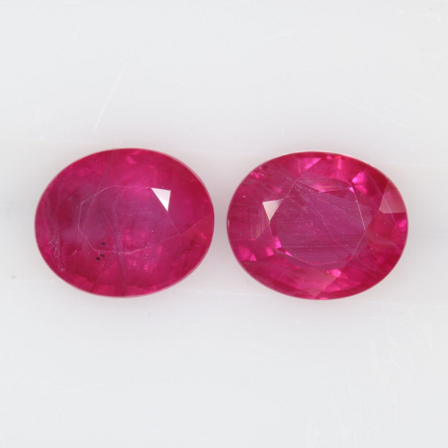 1.39 carat RED Oval Rubinas (1)
