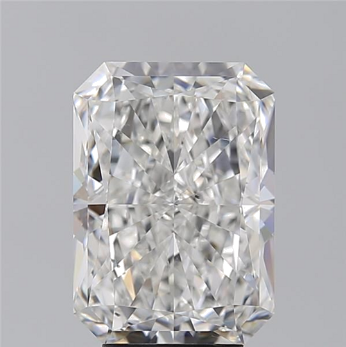 4.53 carat E-SI1 Natūralus Radiant Deimantas (1)