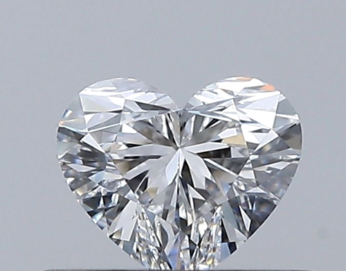 0.34 carat E-IF Natūralus Heart Deimantas (1)