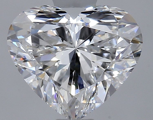 0.9 carat E-VS2 Natūralus Heart Deimantas (1)