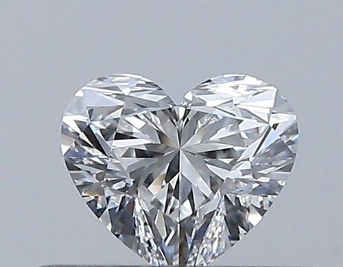 0.32 carat E-VS1 Natūralus Heart Deimantas (1)