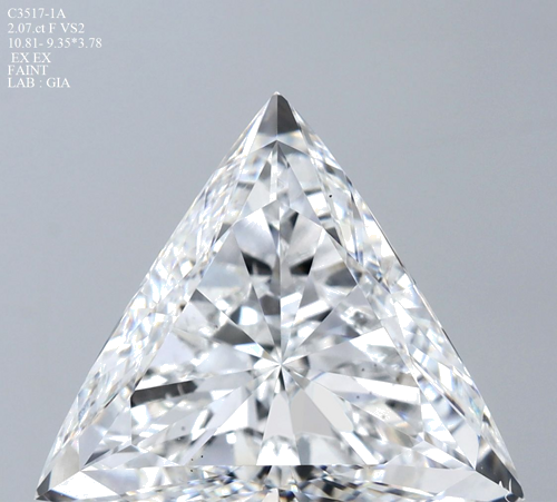 2.07 carat F-VS2 Natūralus Triangular Deimantas (1)
