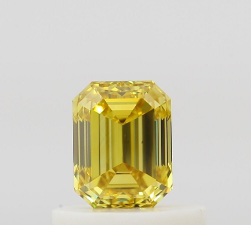0.5 carat Fancy Deep Yellow-SI1 Natūralus Emerald Deimantas (1)