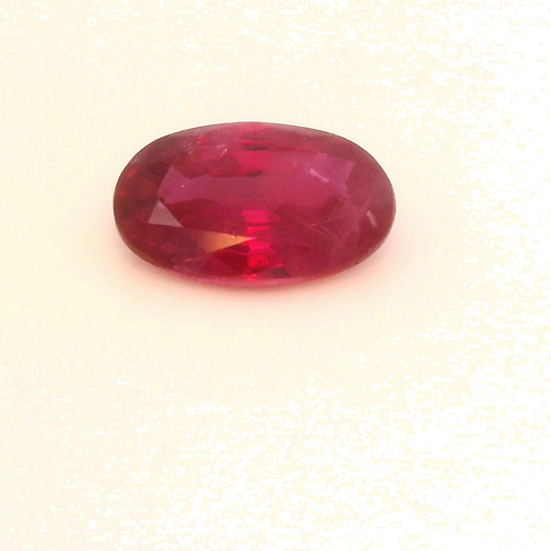 0.54 carat RED Oval Rubinas (1)