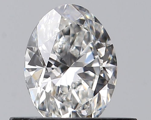 0.5 carat E-VVS1 Natūralus Oval Deimantas (1)