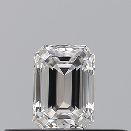 0.23 carat E-VVS2 Natūralus Emerald Deimantas (1)
