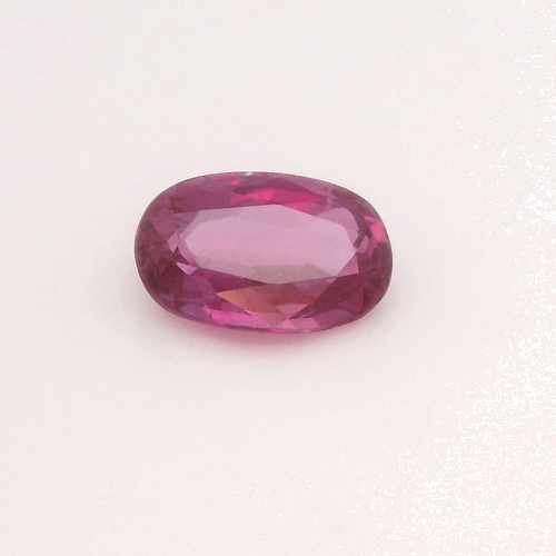 0.61 carat RED Oval Rubinas (1)