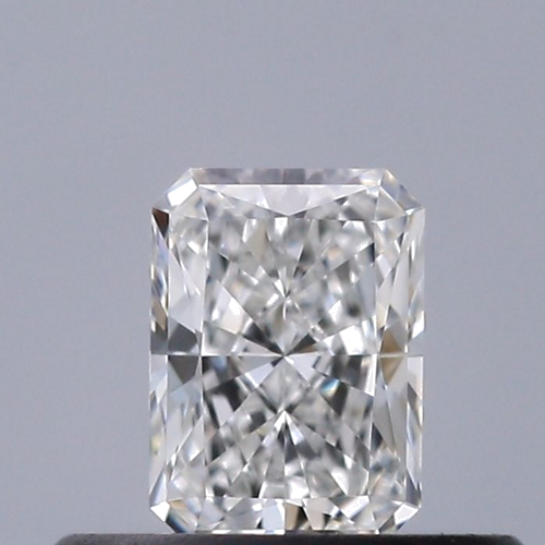 0.31 carat F-VVS1 Natūralus Radiant Deimantas (1)