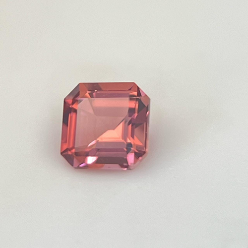 0.56 carat PINK Emerald Tourmaline (1)