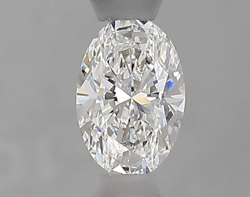 0.38 carat E-VS1 Natūralus Oval Deimantas (1)