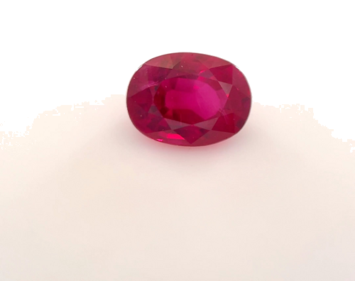 0.67 carat RED Oval Rubinas (1)