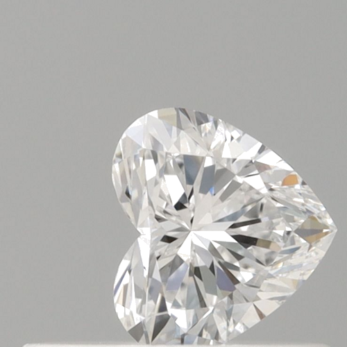 0.32 carat D-VVS1 Natūralus Heart Deimantas (1)