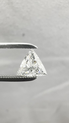 0.53 carat G-SI1 Natūralus Triangular Deimantas (1)