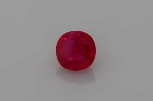 1.38 carat RED Rubinas (1)