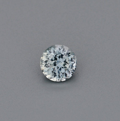 0.64 carat GREEN Round Safyras (1)