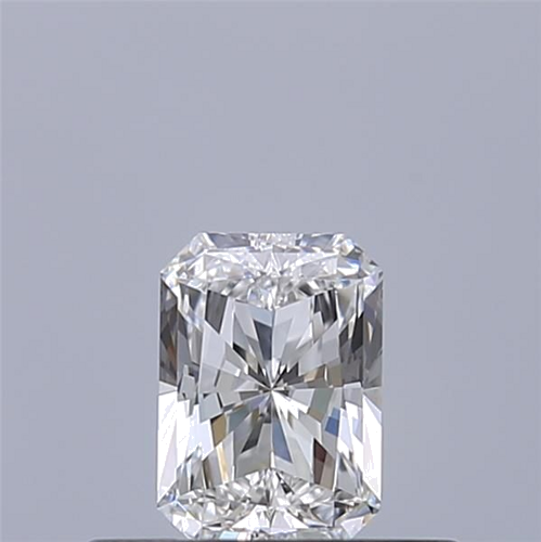 0.33 carat E-IF Natūralus Radiant Deimantas (1)