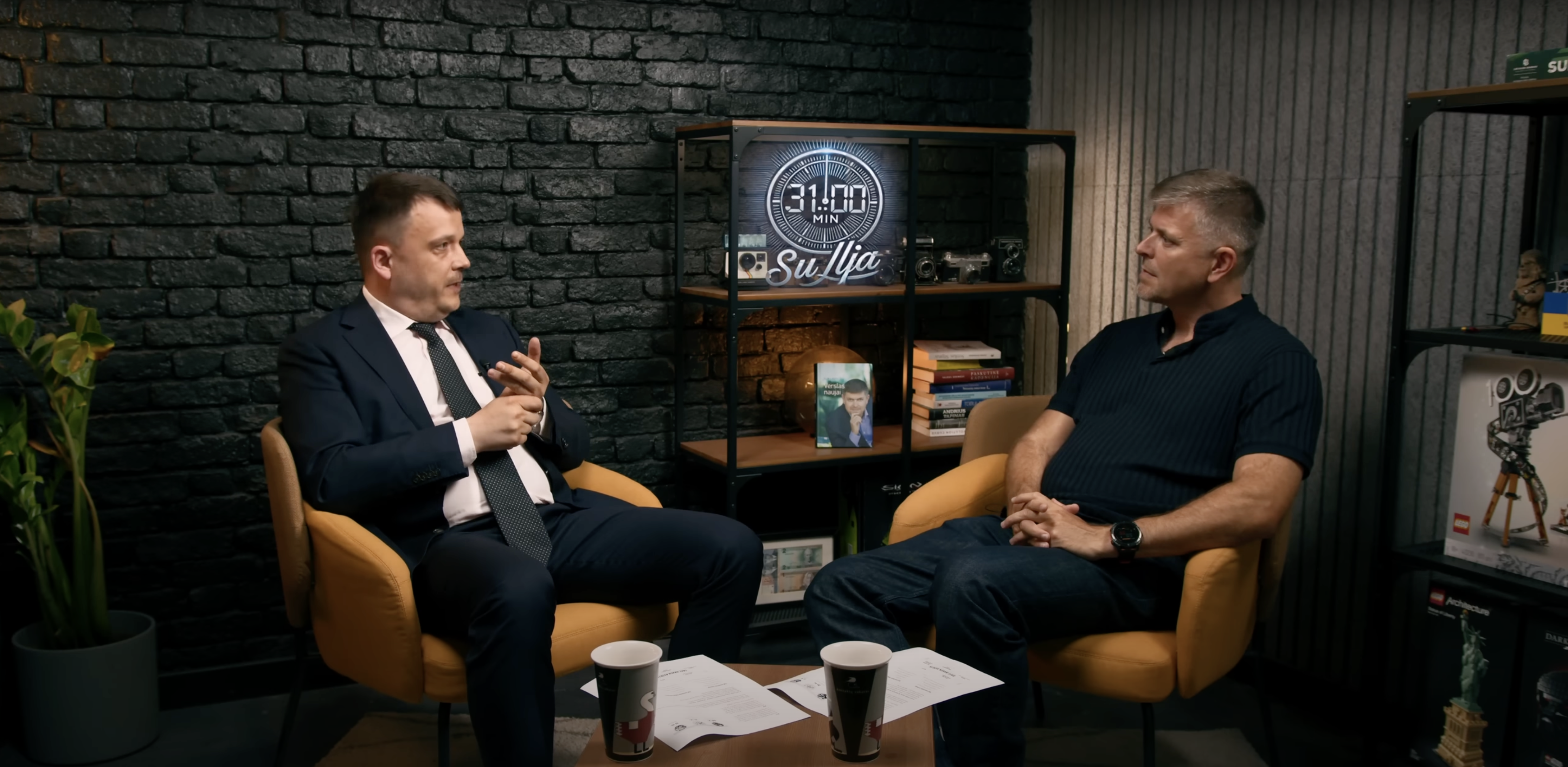 Auksas-ir-sidabras-mitai-istorija-ir-prognozės