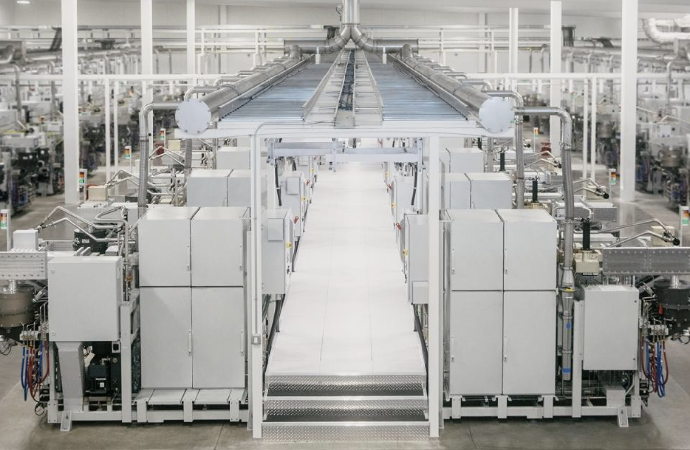 Nuotrauka iš „Lightbox“ gamyklos, kai jie buvo atidaryti 2020 metais Šaltinis: Forbes.com